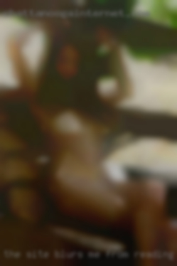 The site blurs me from reading nude articles.